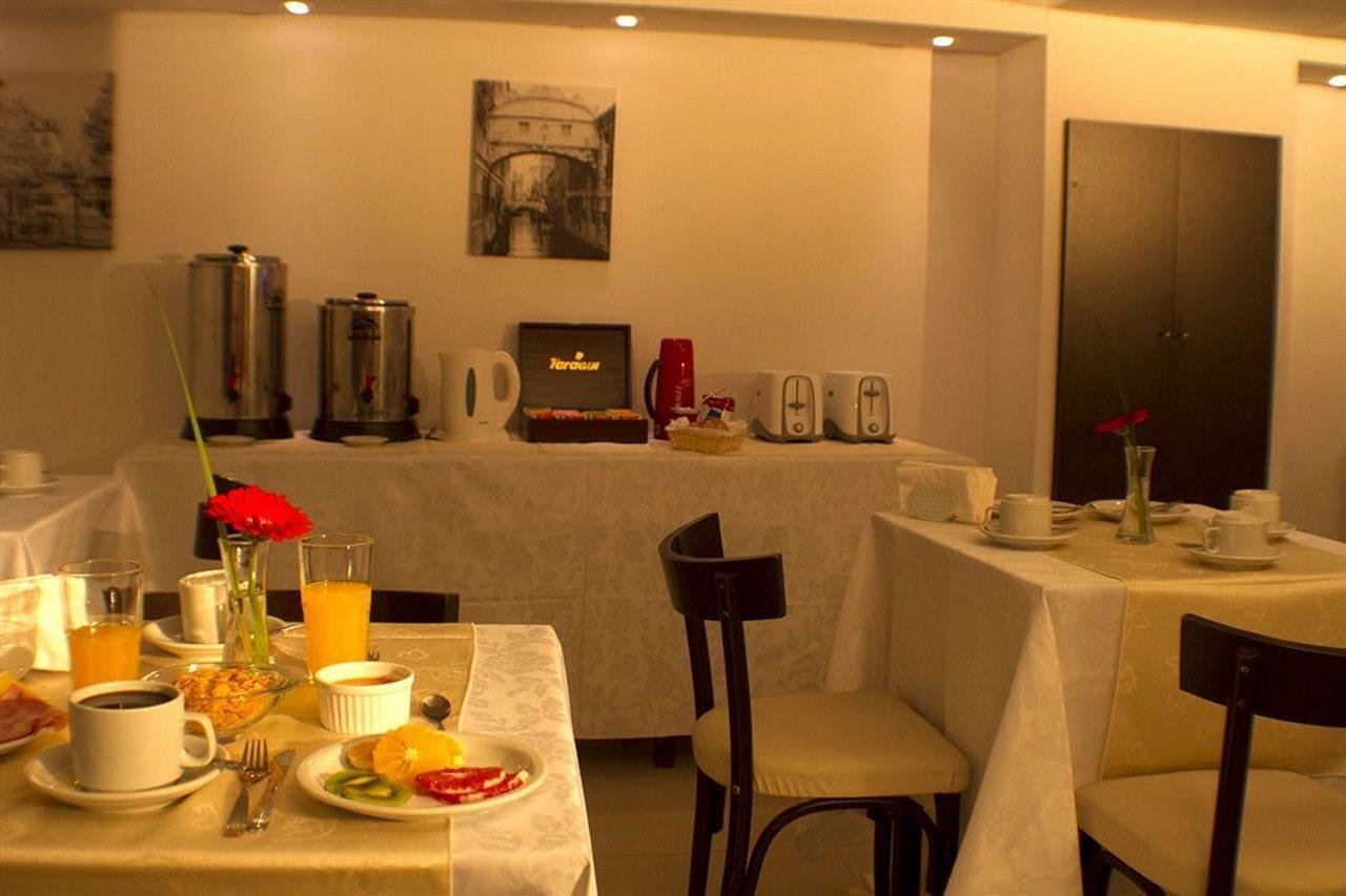 Ker Urquiza Hotel Buenos Aires Kültér fotó